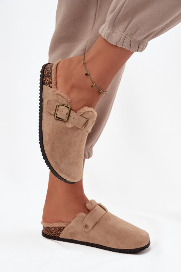 Sabots chauds pour femmes beiges avec fourrure à l'intérieur et boucles Sylisse