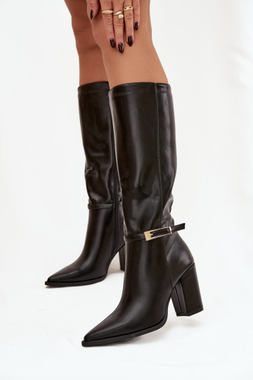 Bottes hautes isolées pour femmes noires avec talons et boucles Cirella 2