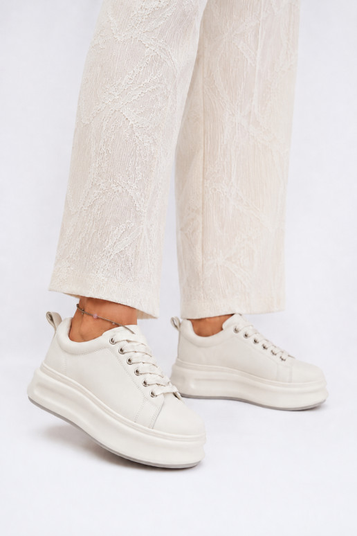 Baskets blanches pour femmes avec plateforme GOE SS2N4021