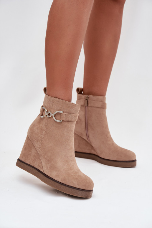 Bottes de cheville pour femmes sur plateforme avec détails décoratifs couleur sable Turirivana