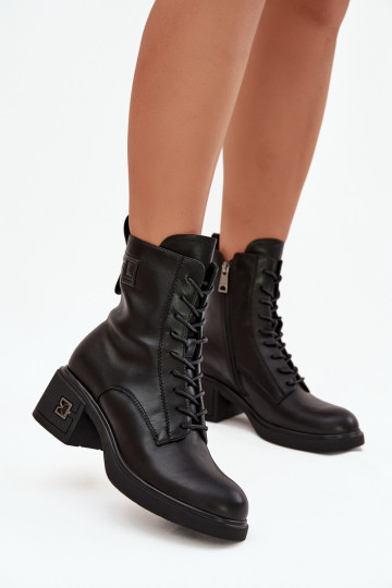 Bottes de cheville pour femmes isolées en cuir naturel Vinceza 66819 en noir