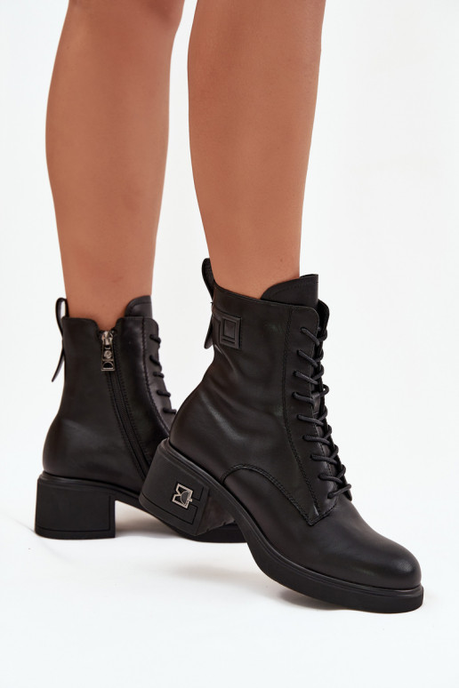 Bottes de cheville pour femmes isolées en cuir naturel Vinceza 66819 en noir
