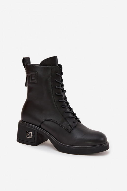 Bottes de cheville pour femmes isolées en cuir naturel Vinceza 66819 en noir