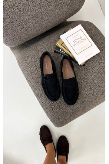 Mocassins pour femmes avec volants en daim synthétique couleur noire Sabley