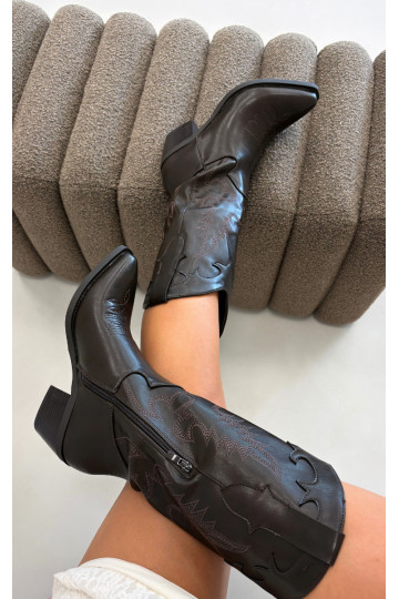Bottes hautes de style cowboy avec talons en cuir synthétique chocolat Jarissa 2