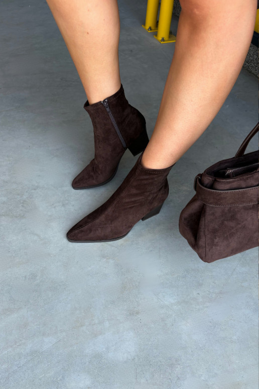 Bottines pour femmes à talon carré couleur chocolat Atina