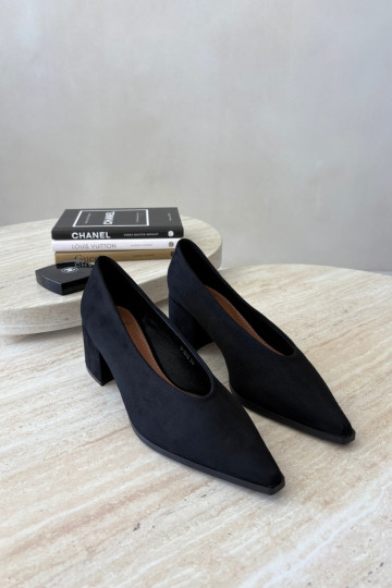 Chaussures à bout pointu et talons carrés couleur noire Lavisa 2