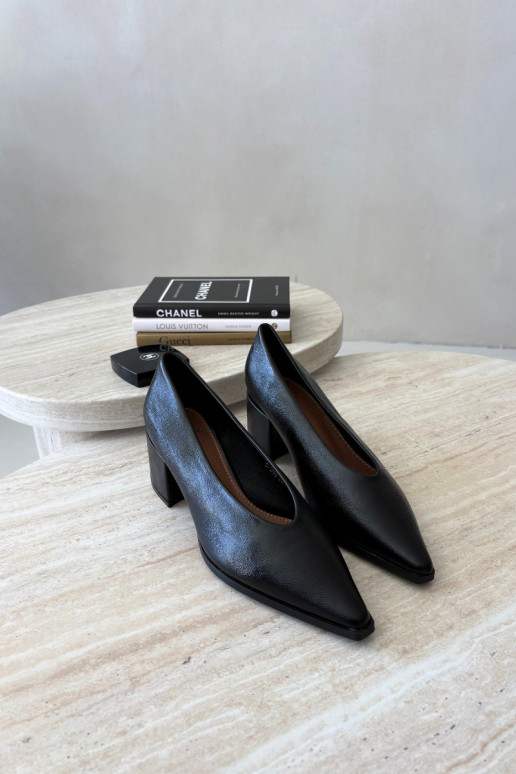 Chaussures à bout pointu et talons carrés en simili cuir couleur noire Lavisa