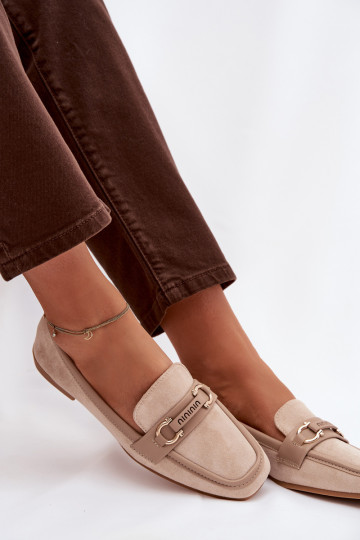 Mocassins couleur sable avec éléments décoratifs Evelora