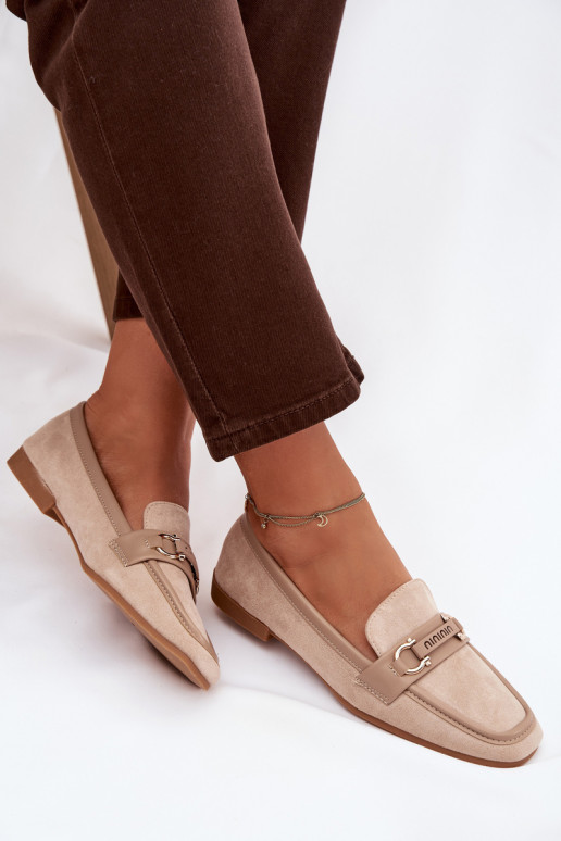 Mocassins couleur sable avec éléments décoratifs Evelora