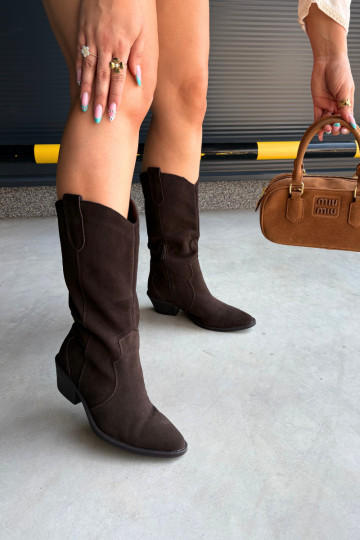 Bottes hautes style cowboy en daim naturel avec isolation et talons couleur chocolat Radley