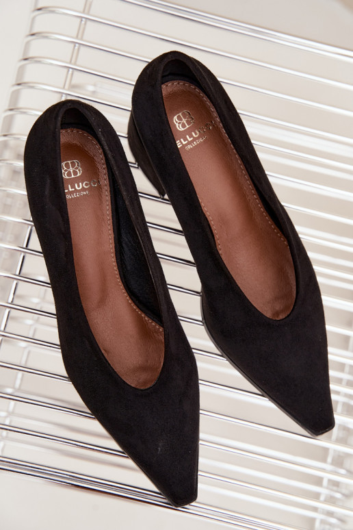 Chaussures à bout pointu et talons carrés couleur noire Lavisa