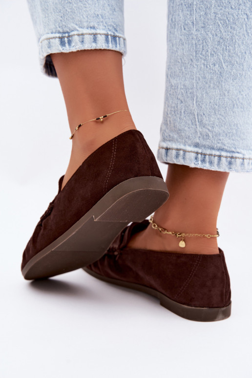 Mocassins pour femmes avec volants en daim synthétique couleur chocolat Sabley