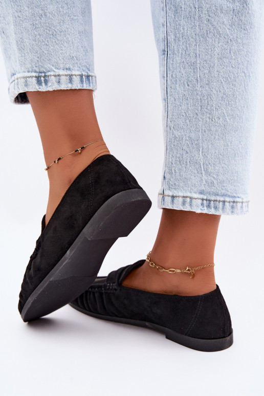 Mocassins pour femmes avec volants en daim synthétique couleur noire Sabley