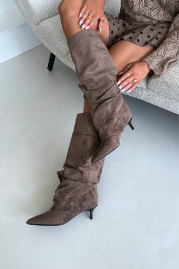 Bottes hautes froissées kaki avec talon kitten en daim LoĮen 2