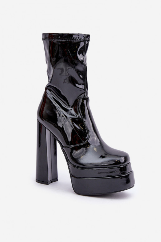 Bottines noires avec plateforme et effet verni Lotisha