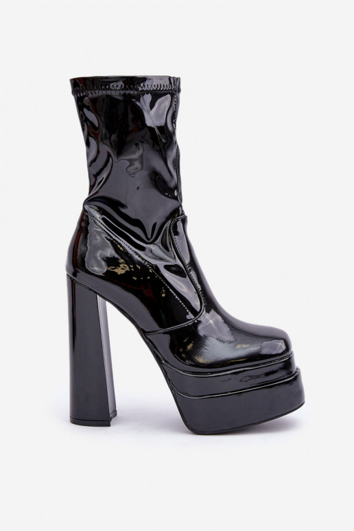 Bottines noires avec plateforme et effet verni Lotisha