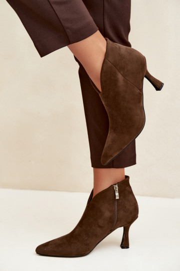 Bottines pour femmes sur talon fin avec bout pointu couleur kaki Bessia