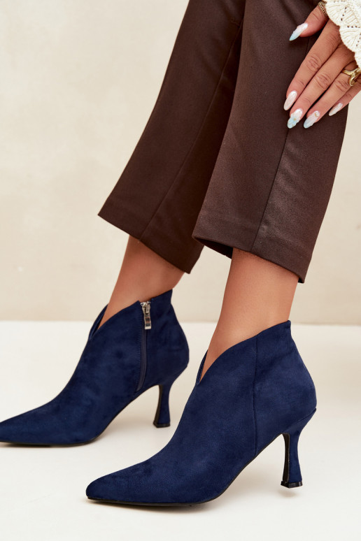 Bottines pour femmes sur talon fin avec bout pointu couleur bleu foncé Bessia