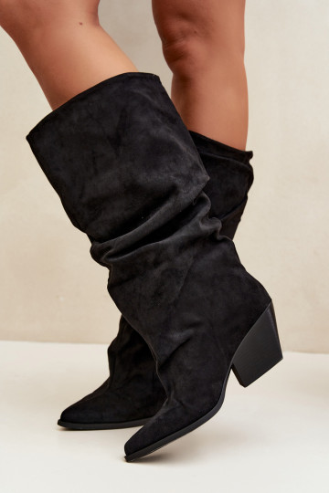Bottes au-dessus du genou pour femmes avec partie supérieure incurvée et talons en daim couleur noire Durela
