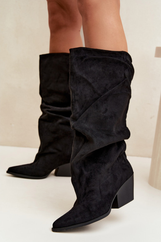 Bottes au-dessus du genou pour femmes avec partie supérieure incurvée et talons en daim couleur noire Durela