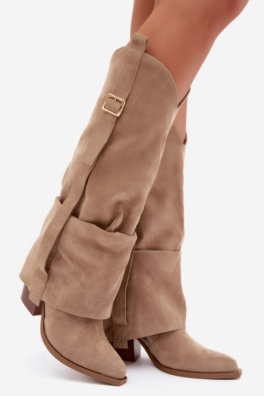 Bottes au-dessus du genou pour femmes avec talons, volants et boucles couleur sable Caster