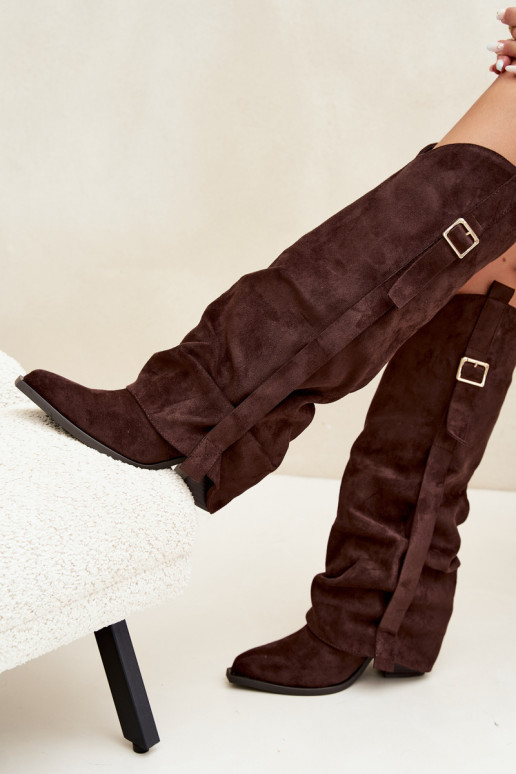 Bottes au-dessus du genou pour femmes avec talons, volants et boucles couleur chocolat Caster