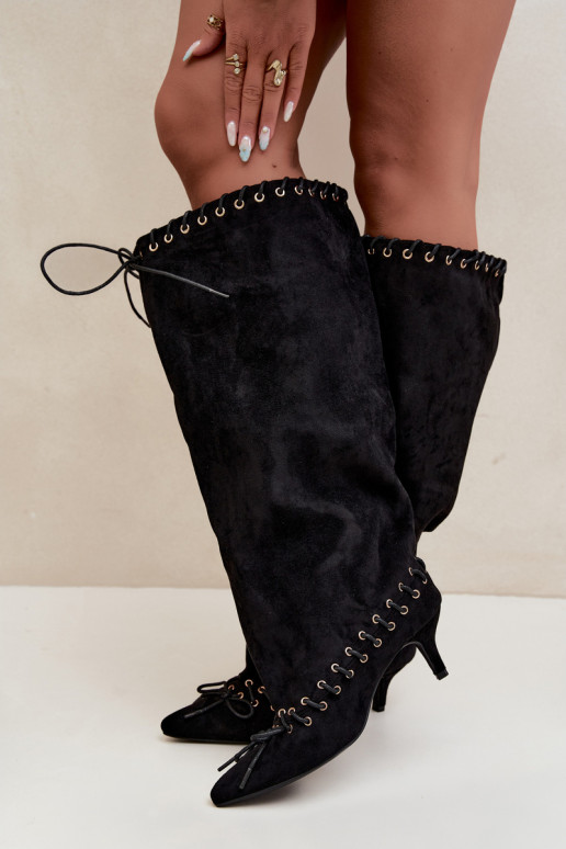Bottes longues à talon moyen en daim synthétique avec lacets décoratifs couleur noire Juletta