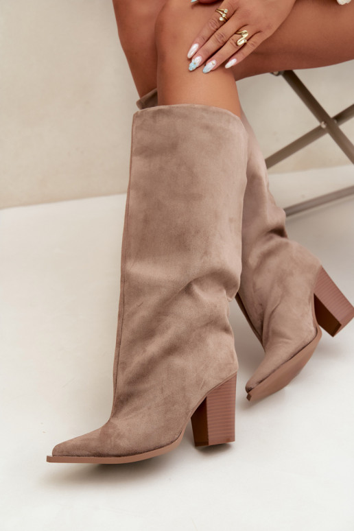 Bottes femme hautes à enfiler avec talons en daim synthétique couleur sable Carmina