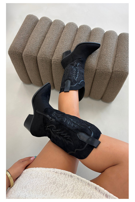 Bottes hautes de style cowboy en noir Betina