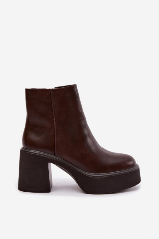 Bottines isolées avec talon et plateforme couleur chocolat Lurela