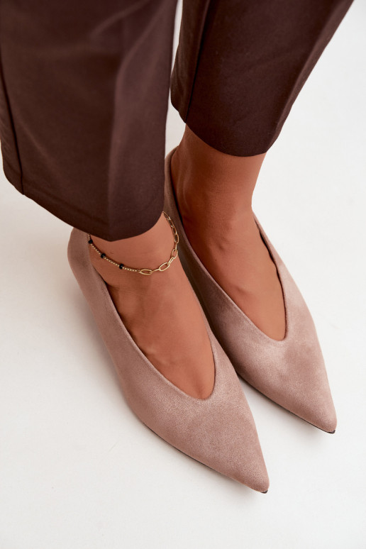 Chaussures en daim sable avec Kitten Heel Nuretta