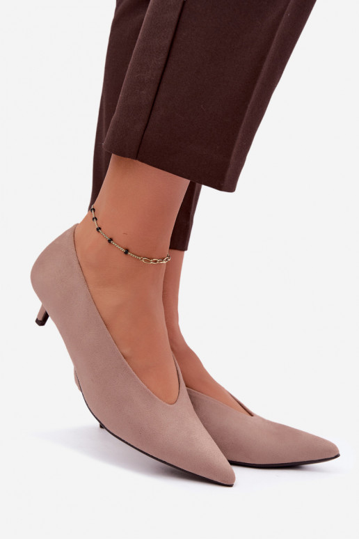 Chaussures en daim sable avec Kitten Heel Nuretta