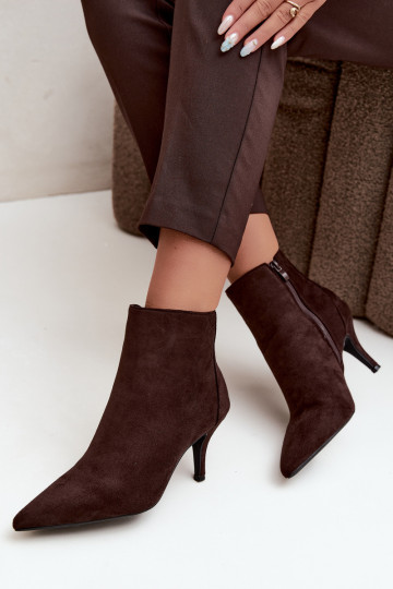 Bottines chocolat en suède synthétique avec talons aiguilles Niretta