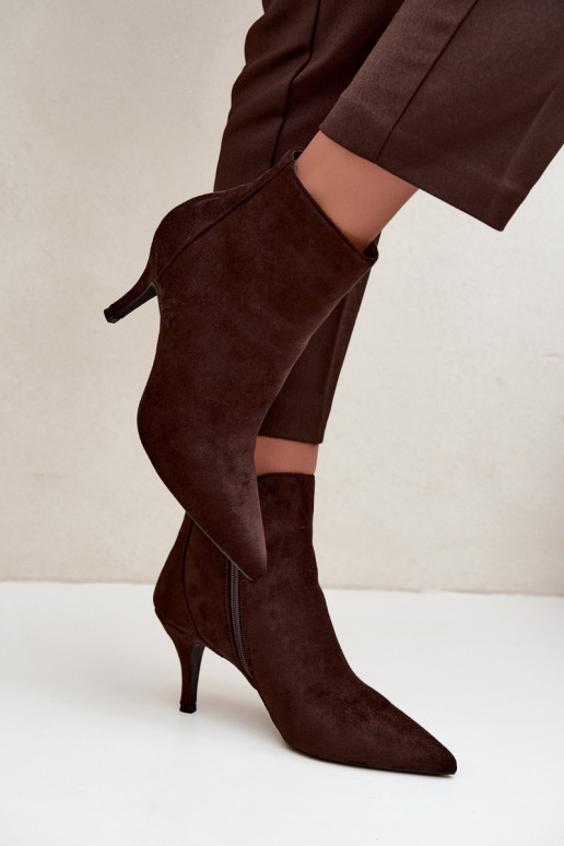 Bottines chocolat en suède synthétique avec talons aiguilles Niretta