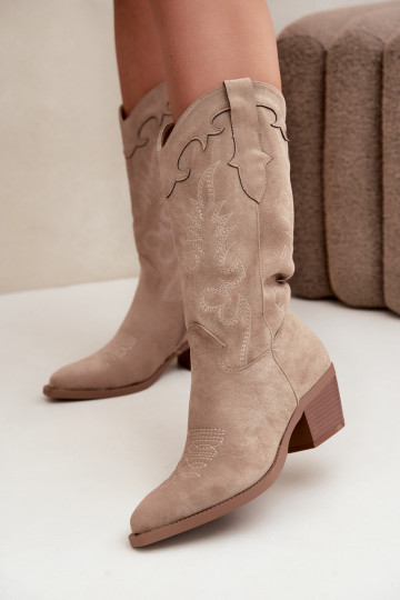 Bottes beiges en suède synthétique style cowboy avec talons Jarissa 2
