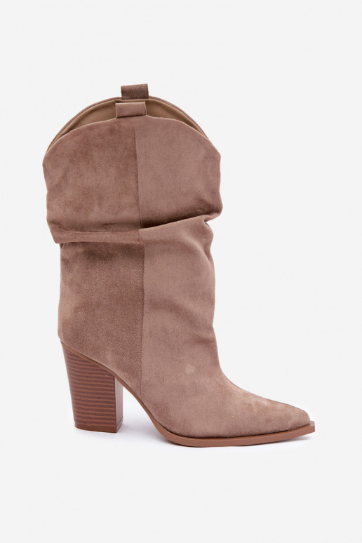 Bottines beiges en daim avec volants sur le talon Inela