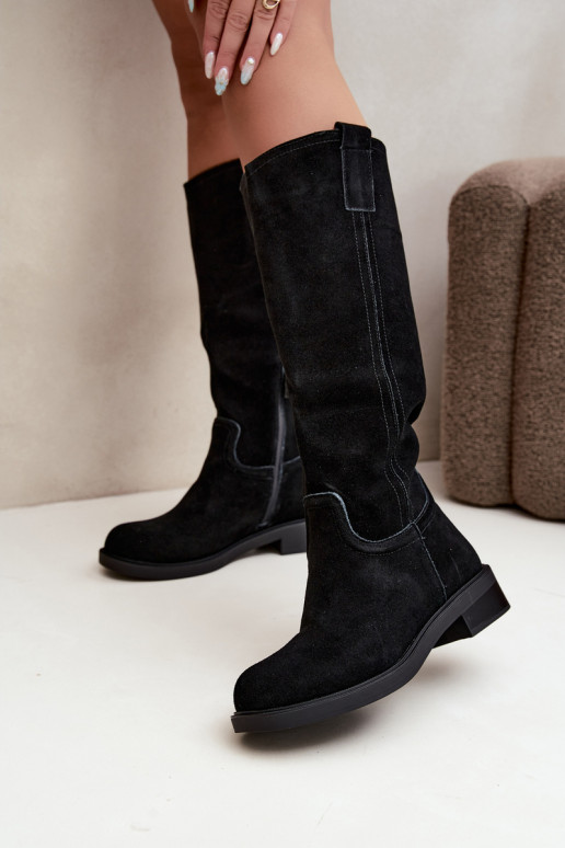 Bottes noires en daim isolées Ashmere