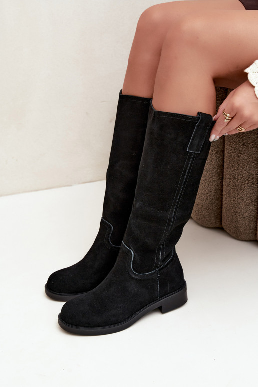 Bottes noires en daim isolées Ashmere
