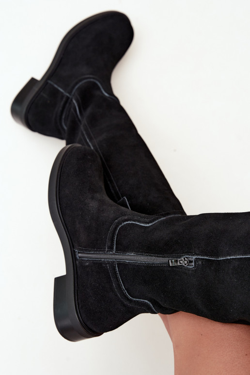 Bottes noires en daim isolées Ashmere