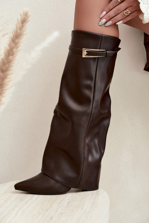 Bottes chocolat à talons et boucles Amrie