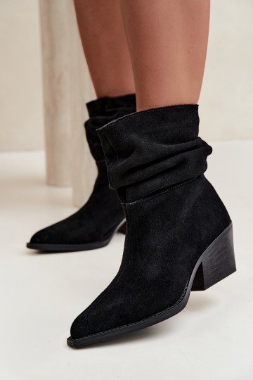 Bottines en daim naturel avec plis et talons de couleur noire Merrin 2