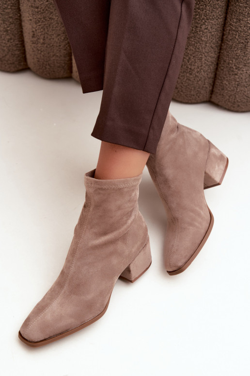 Bottines à talons pour femmes de type Klocek en couleur kaki Rosley