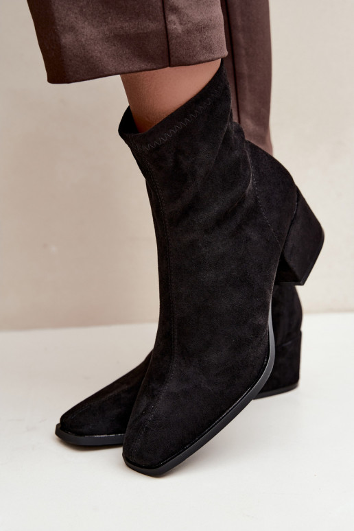 Bottines à talons pour femmes de type Klocek en couleur noire Rosley