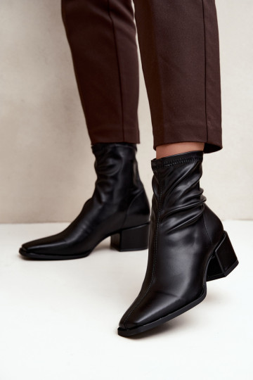 Bottines à talons pour femmes de type Klocek en simili cuir noir Rosley