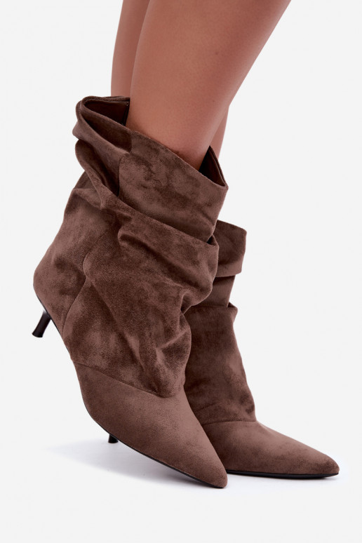 bottines slouchy à enfiler avec talons en couleur kaki Farren