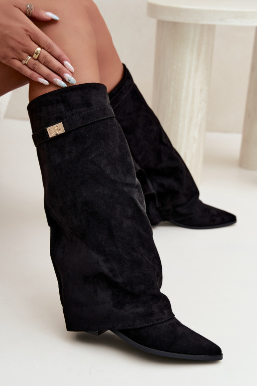bottes hautes pour femmes avec tige cousue sur un petit talon en simili daim noir Gisellea