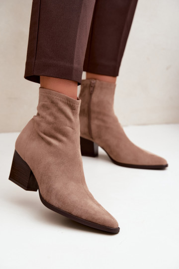 bottines pour femmes avec talons inclinés en couleur sable Atina 2