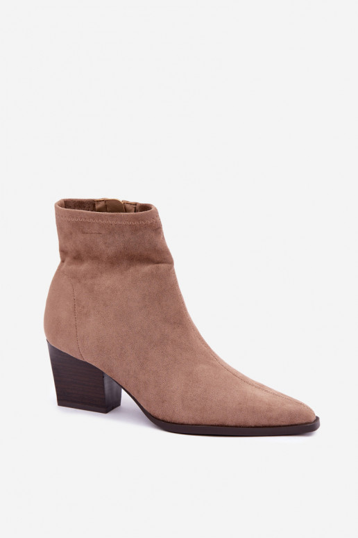 bottines pour femmes avec talons inclinés en couleur sable Atina