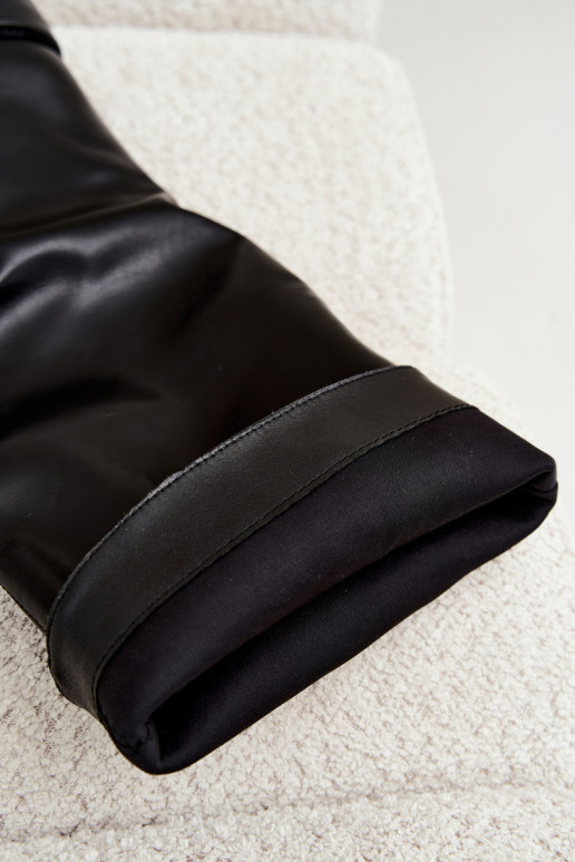 bottes hautes pour femmes avec talons larges et broderie décorative en noir Gresa